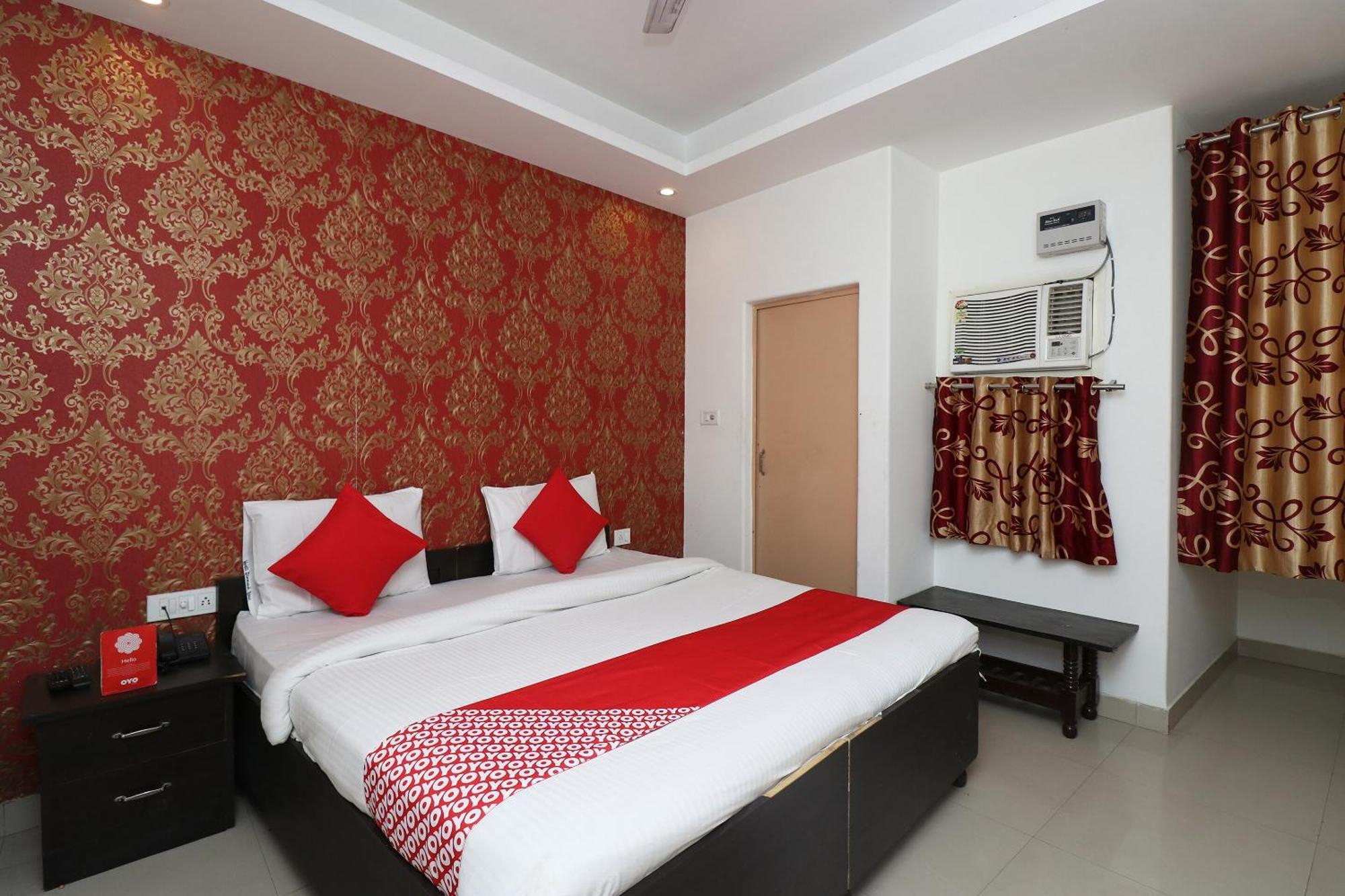 Oyo Flagship Hotel Daimond Nuova Delhi Esterno foto